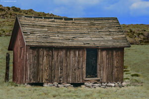 Old Line shack | photography, images, and art for hotels, office buildings, homes, restaurants, hospitals, and shopping malls